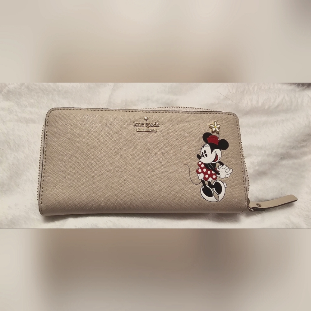 Kate Spade Minnie Mouse wallet